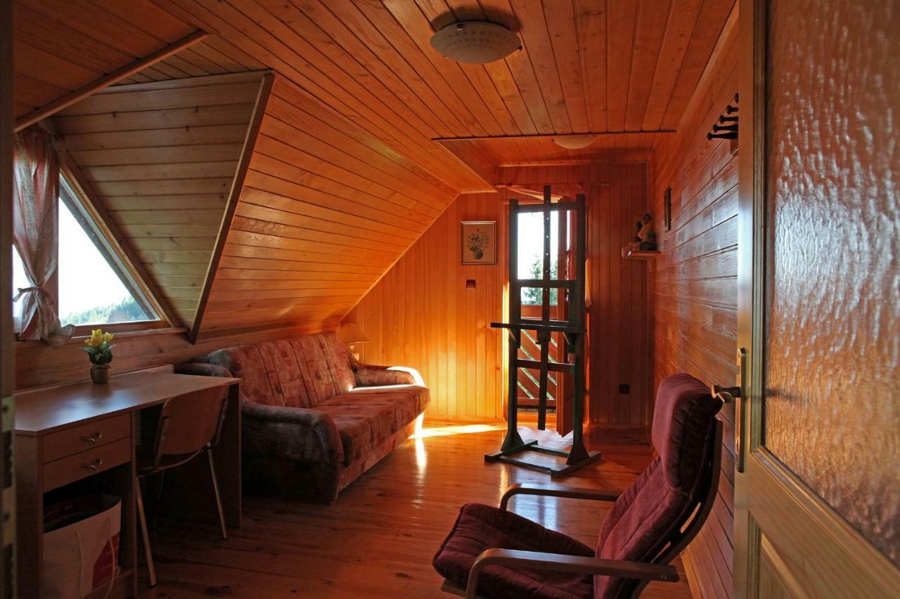 Natural Wooden Sweetheart Padeski Vrh Buitenkant foto